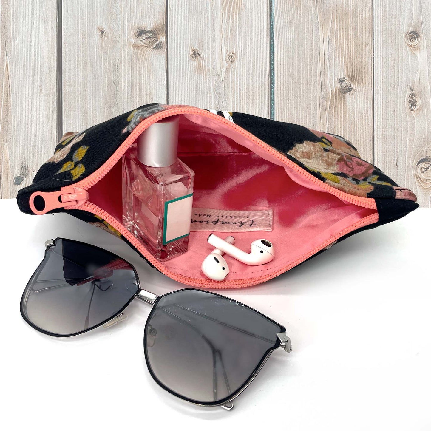 she-bang is upcycled handmade unique handbags, recycled denim bags, handmade genuine leather bags,  completely one of a kind fuck bunny  bags made by local brooklyn designers.