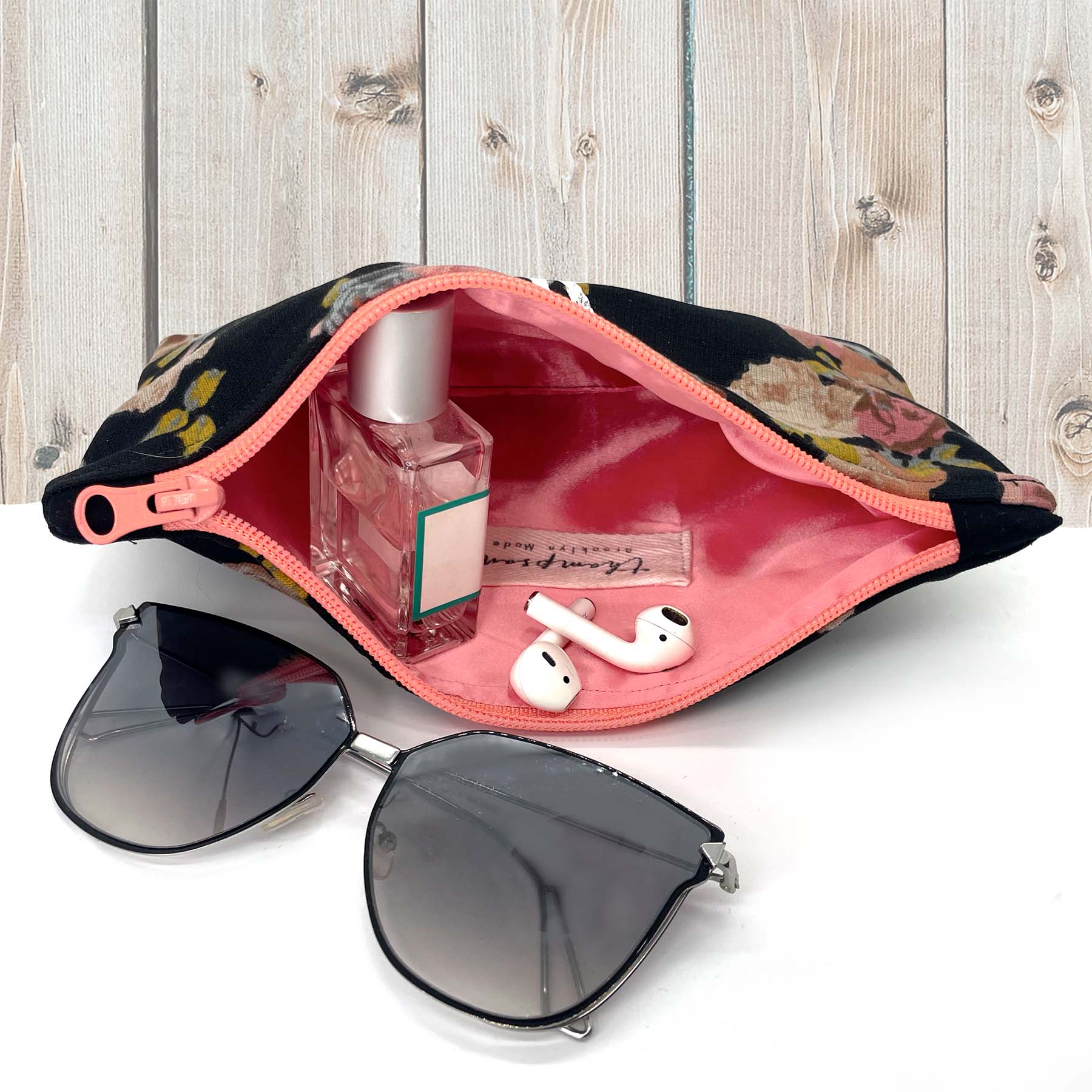 she-bang is upcycled handmade unique handbags, recycled denim bags, handmade genuine leather bags,  completely one of a kind fuck bunny  bags made by local brooklyn designers.